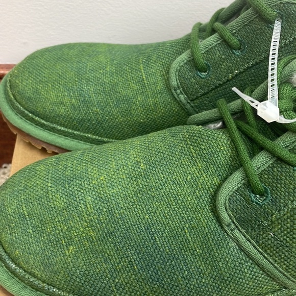 NWOT Men UGG SZ 10 Neumel Chukka Boots Tencel Natural Green Shearling Faux Fur - Picture 3 of 11